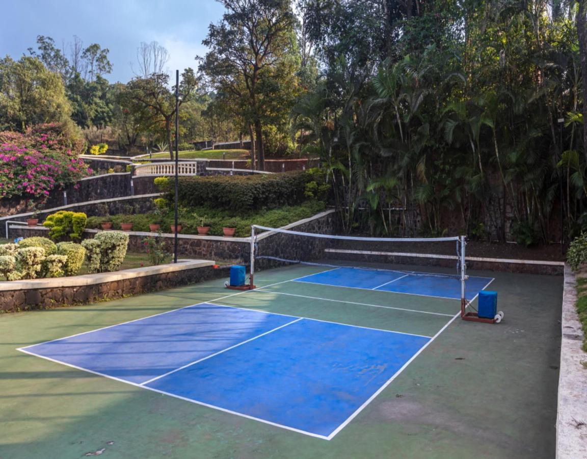 Saffronstays Aurelia, Panchgani - Balinese Villa With Breathtaking Valley Views Kültér fotó