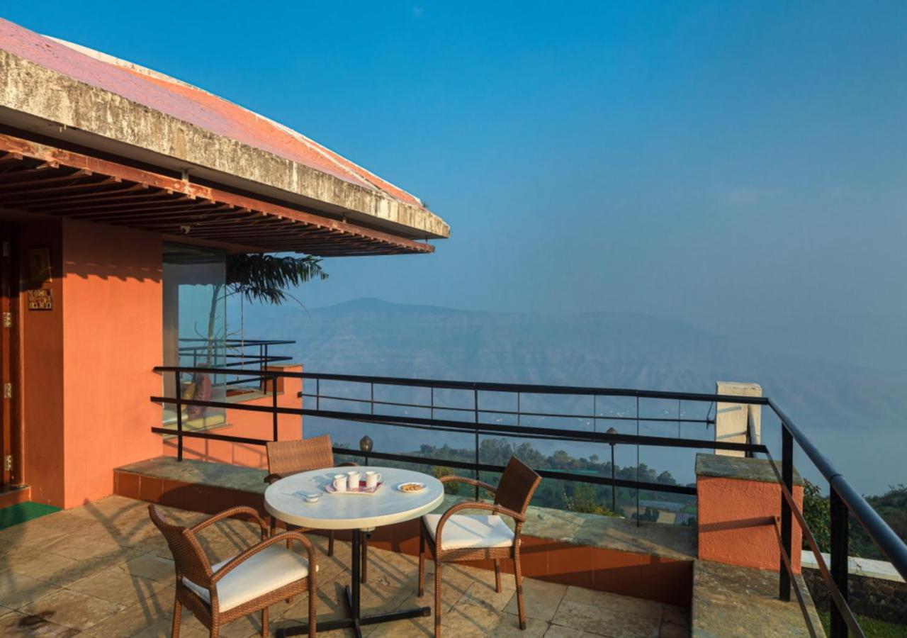 Saffronstays Aurelia, Panchgani - Balinese Villa With Breathtaking Valley Views Kültér fotó
